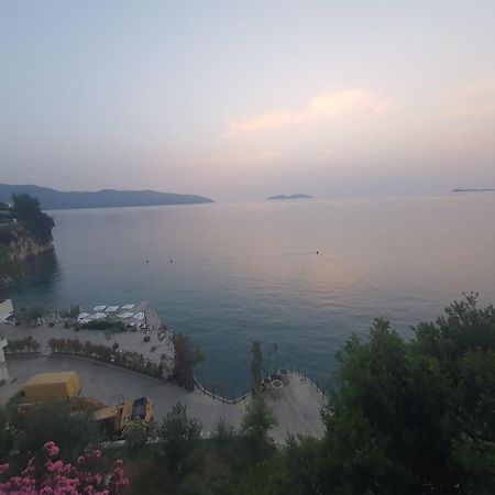 Vlorë Deni Sea View Apartment מראה חיצוני תמונה