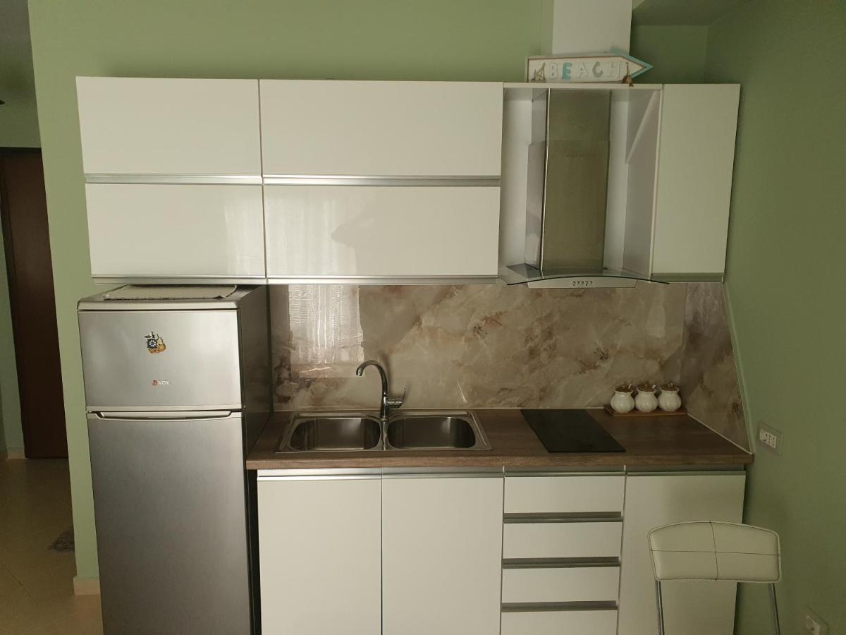 Vlorë Deni Sea View Apartment מראה חיצוני תמונה