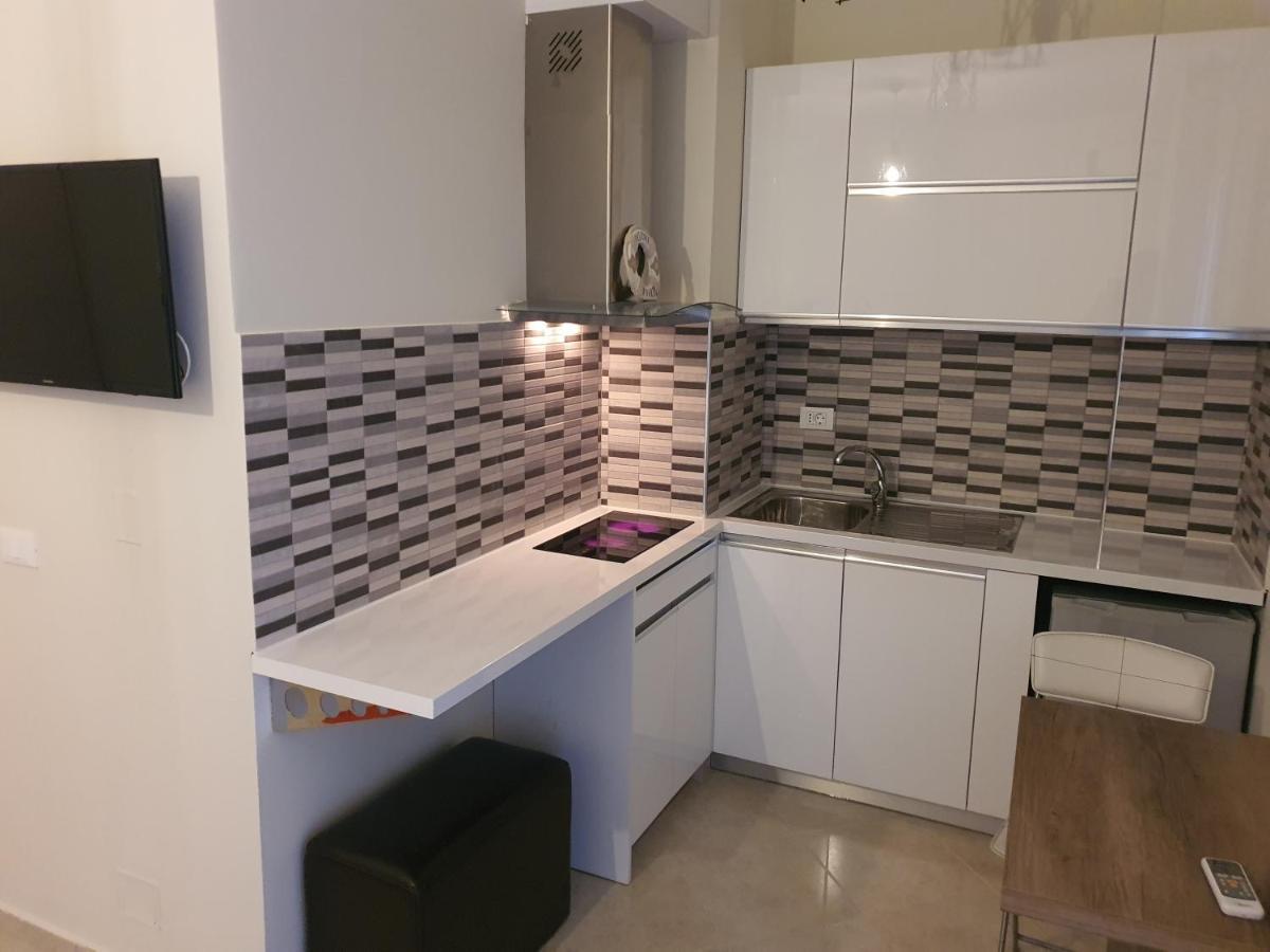 Vlorë Deni Sea View Apartment מראה חיצוני תמונה