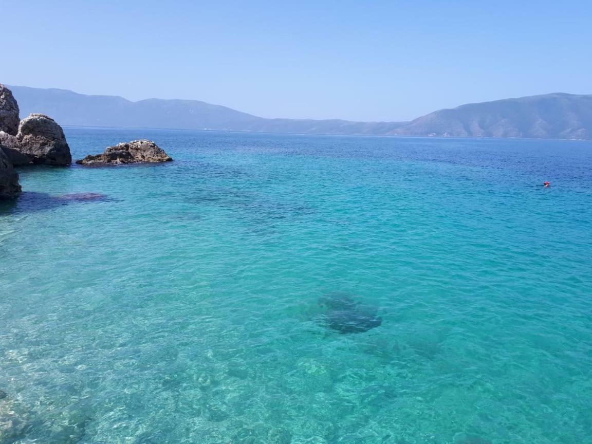 Vlorë Deni Sea View Apartment מראה חיצוני תמונה