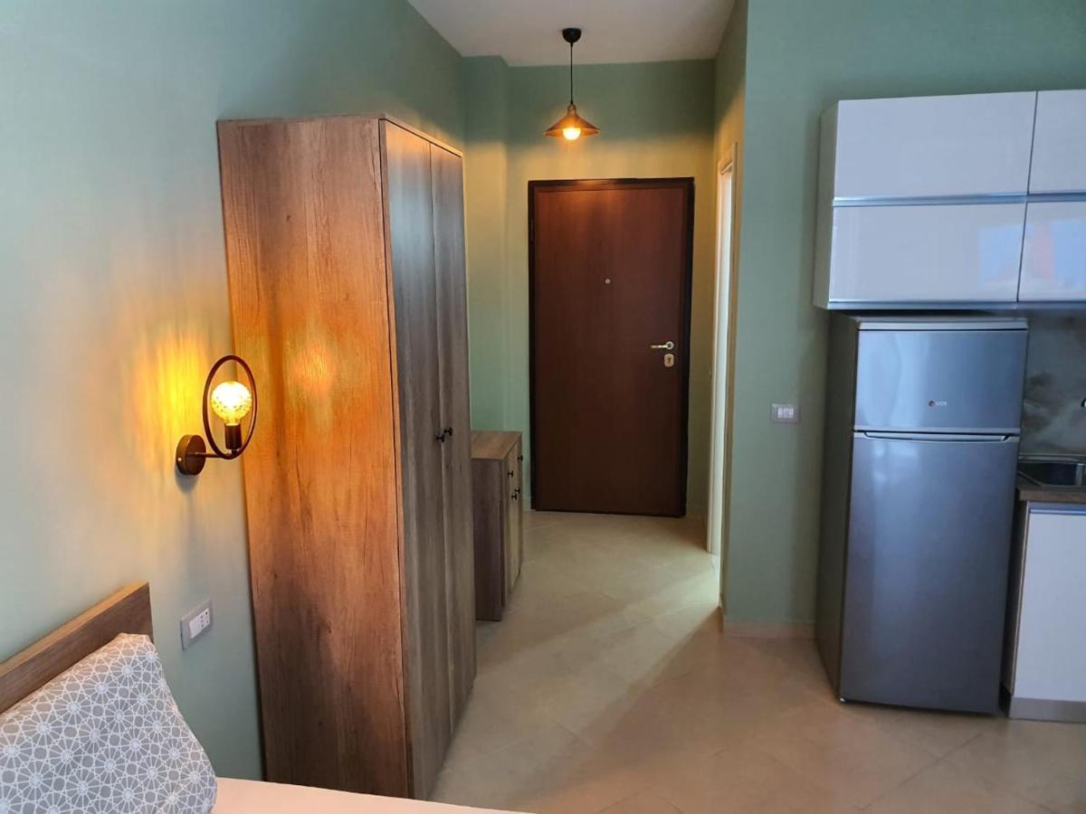 Vlorë Deni Sea View Apartment מראה חיצוני תמונה